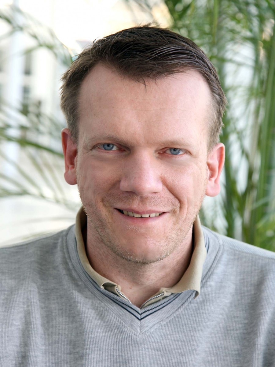 Professor Dr. Holger Krakowski-Roosen ist Professor für Angewandte ...